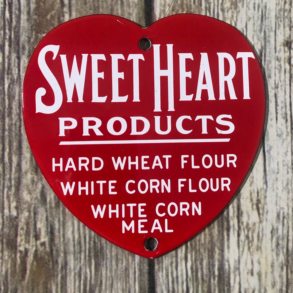VINTAGE 5” “SWEET HEART” PORCELAIN SIGN